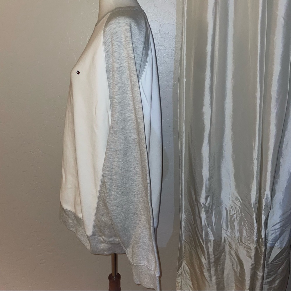 🎉HP🎉NWOT Tommy Hilfiger Crewneck Pullover Sweatshirt White/Gray Size Men's XXL - Picture 10 of 12